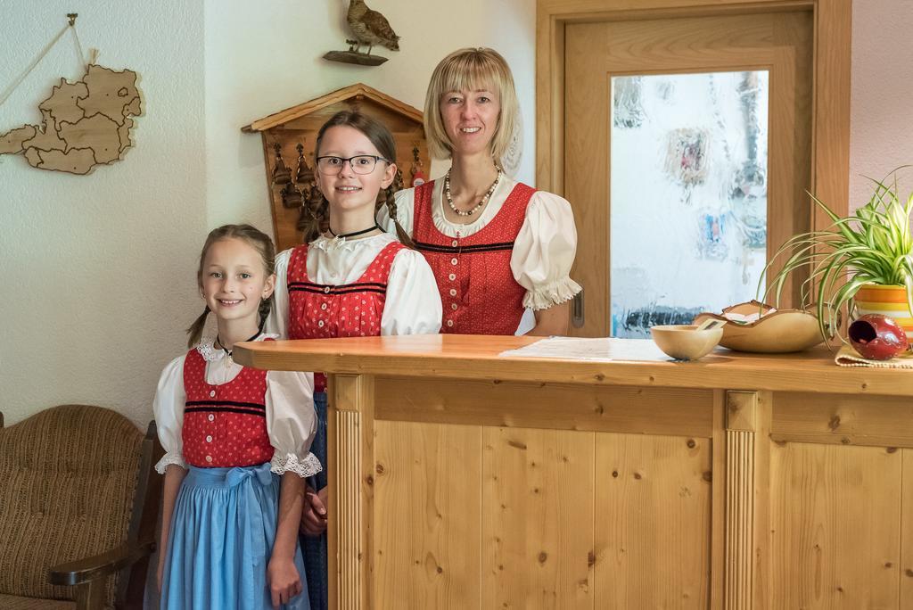 Pension Baeuerle Heiligenblut Esterno foto