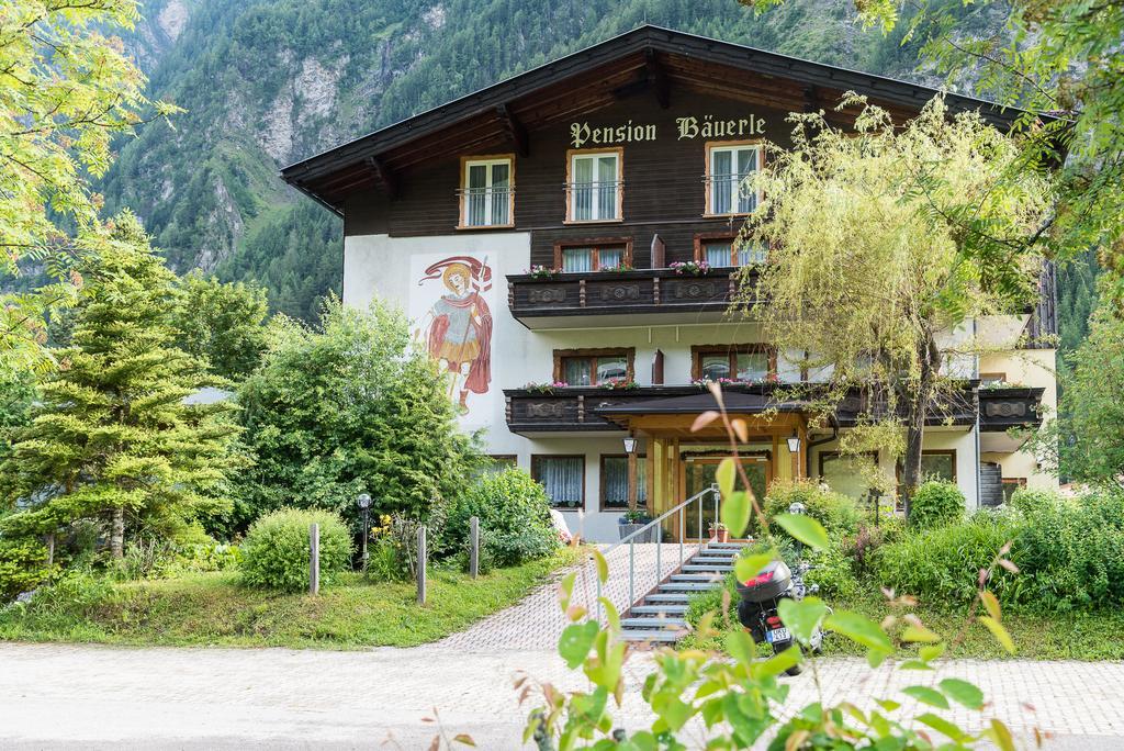 Pension Baeuerle Heiligenblut Esterno foto